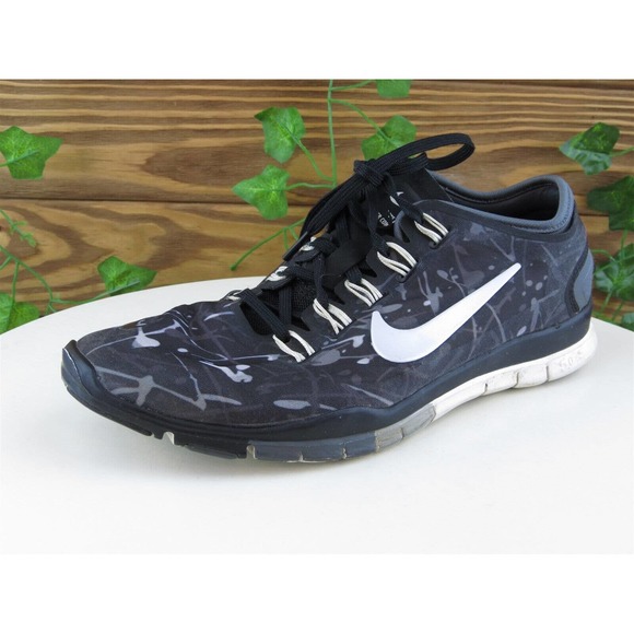 Nike Size 7.5 Women Sneaker Black Synthetic M Tr Connect 2 - Picture 1 of 11